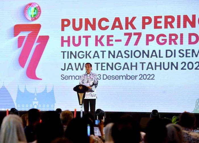Pesan Presiden di HUT ke-77 PGRI di MCC Semarang